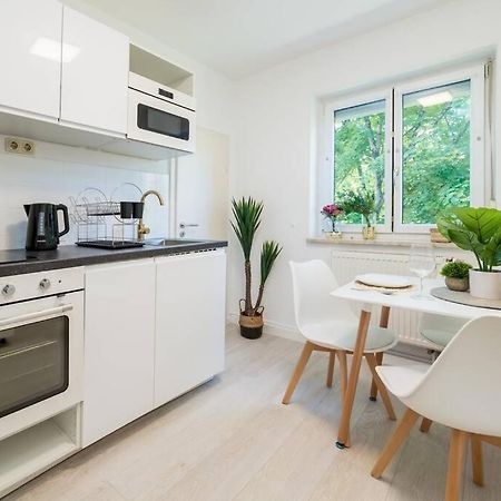 Eg Rechts -Wunderschone 80M² Grosse 3-Zimmer City Wohnung Nahe Salzburg Freilassing Exterior photo